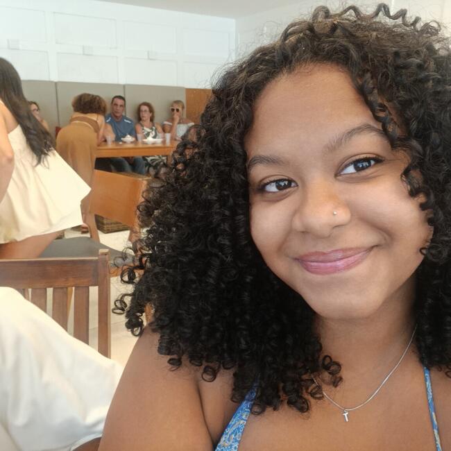 Babá em Rio de Janeiro: Ana Carolina