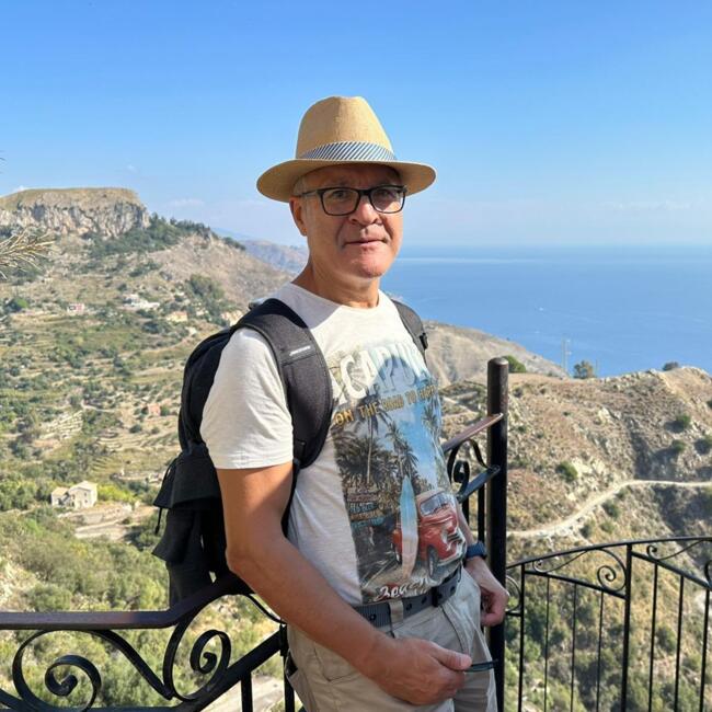 Babysitter a Giardini-Naxos: Salvatore