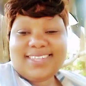 Babysitter in Soweto: Sheilah