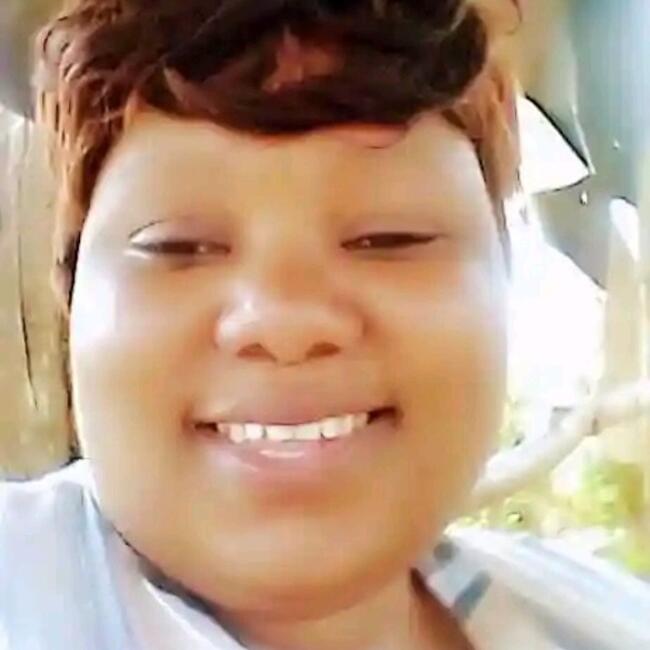 Babysitter in Soweto: Sheilah