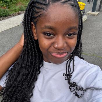 Nanny in Saint-Denis: Ilarie