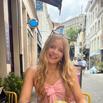 Babysitter in Oudenaarde: Amélie