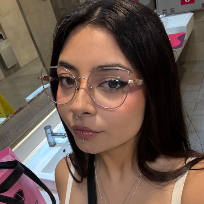 Babysitter in El Monte: Fernanda