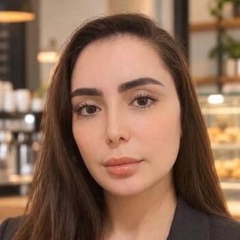 جليسة أطفال في مسقط: Sanam