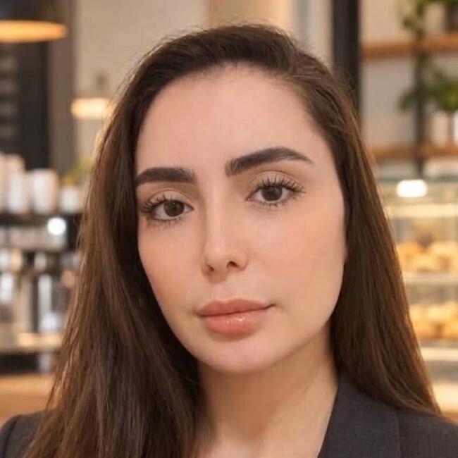 جليسة أطفال في مسقط: Sanam