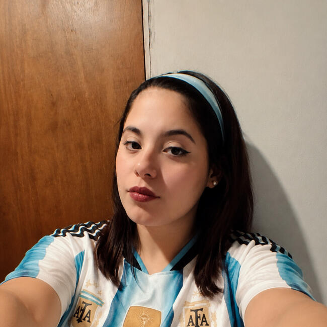 Babysitter in Neuquén: Caamila