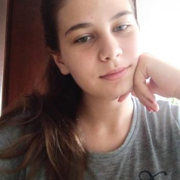 Babá em Piracicaba: Agnes