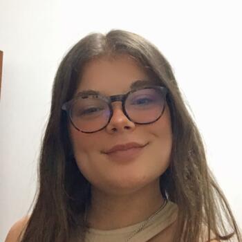 Babysitter em Gondomar: Debora