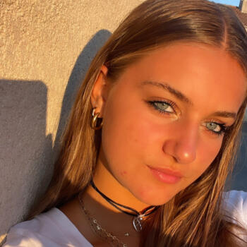 Babysitter in Portes-lès-Valence: Lona