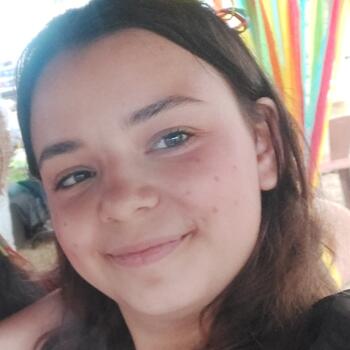 Babysitter in Geraardsbergen: Helloise