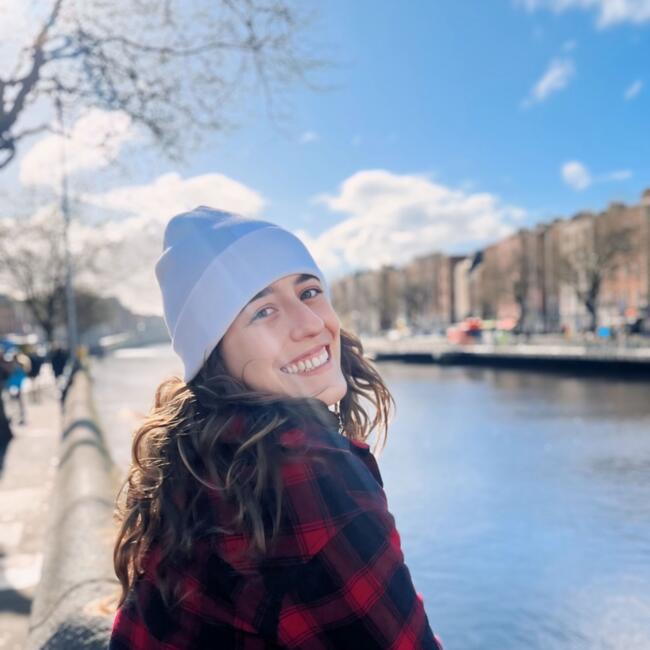 Babysitter in Barcelona: Marina