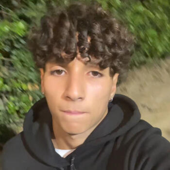 Lavoro per babysitter a La Spezia: lavoro per babysitter Rayan