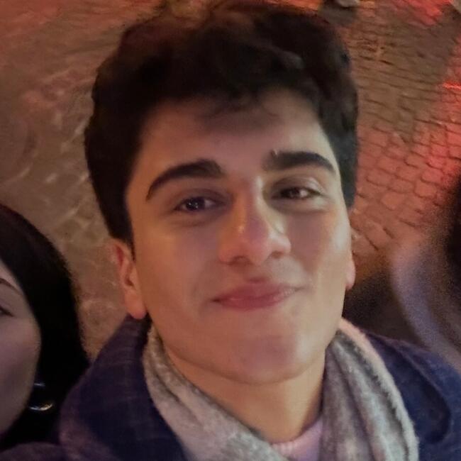 Bébiszitter Budapest területén: Chingiz