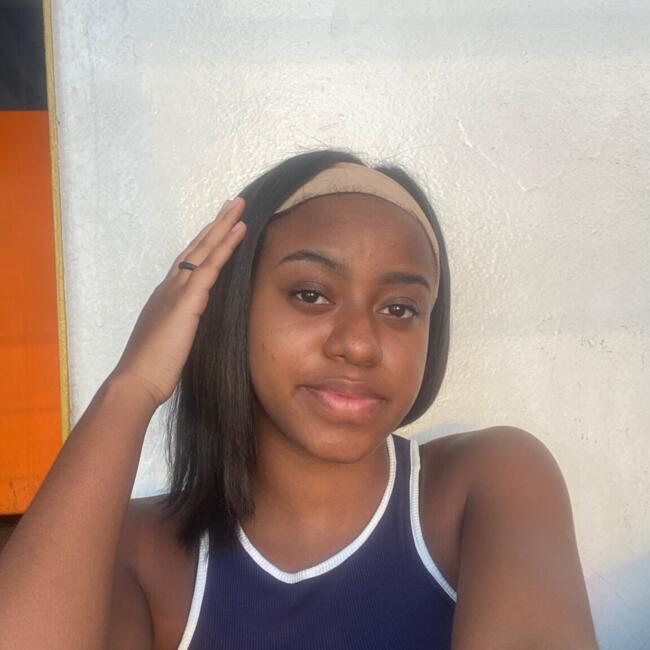 Babysitter in Salvador: Daniela