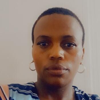 Babysitter Cape Town: Dineo