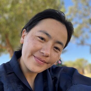 Babysitter Perth: Tshering