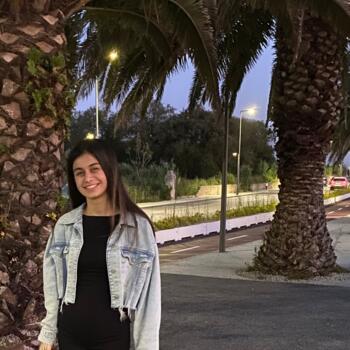 Babysitter in Champigny-sur-Marne: Eva