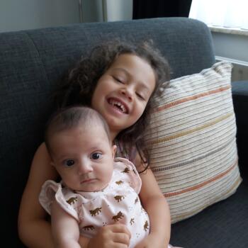 Babysit job in Brussel (Oudergem): babysit jobs Meherzad