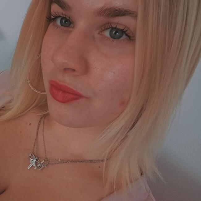 Babysitter in Gomilsko: Julija