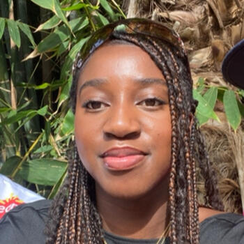 位于布里斯托尔的临时保姆: Doreen