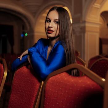 Babysitter Oradea: Adelina