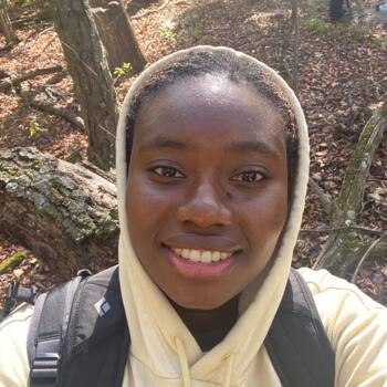 Babysitter in Silver Spring: Saran