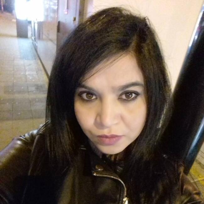 Lastenhoitaja Woluwe-Saint-Lambert: Oumkaltoum