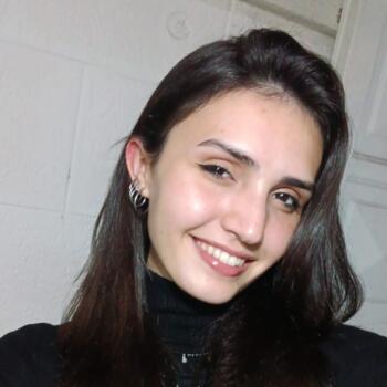 Babysitter in San Isidro: Aylén