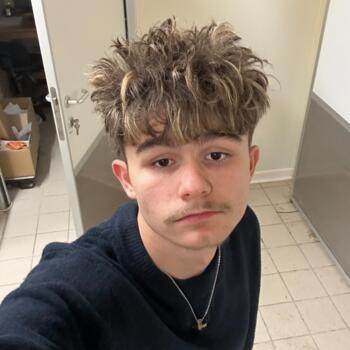 Babysitter in Saint-Priest-sous-Aixe: Alan