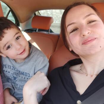Nanny in Grisy-Suisnes: Laetitia