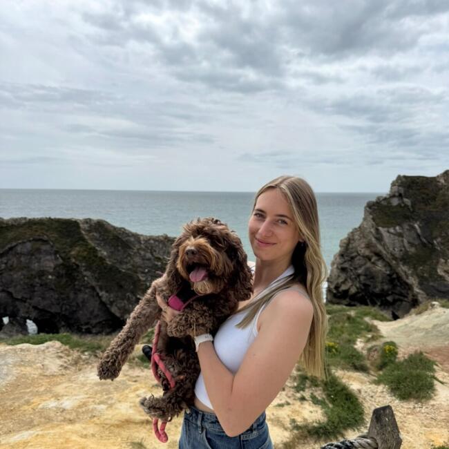 Babysitter in Beaconsfield: Trinity