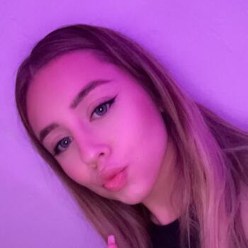 Babysitter in Sourribes: Lou