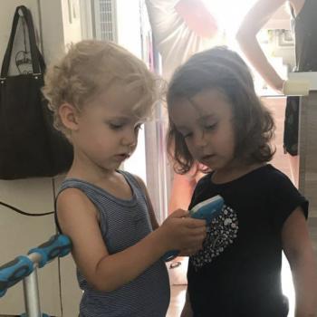 Baby-sitting Paris: job de garde d'enfants Roman