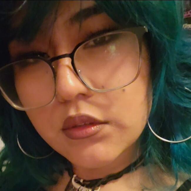 Babysitter in Long Beach: Karina