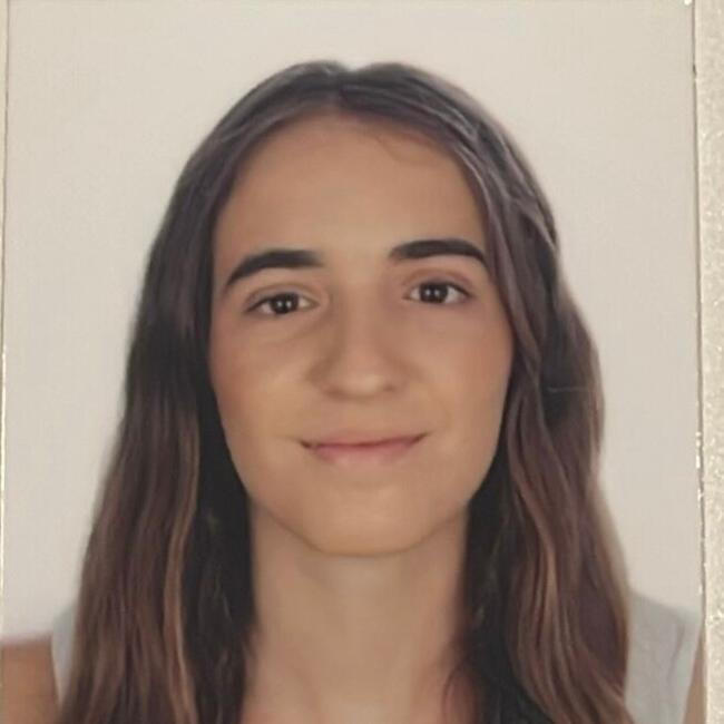 Canguro en Pozuelo de Alarcón: Elena