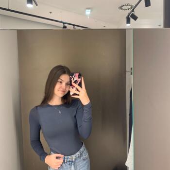 Babysitter Prague: Alena