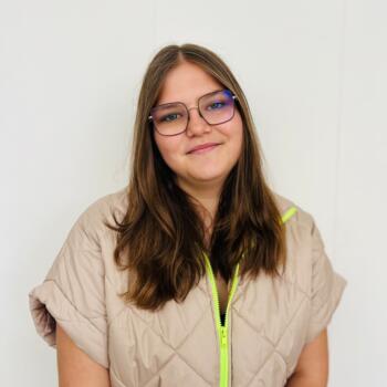 Babysitter in Dentergem: Justine