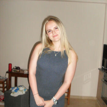 Babysitter Carshalton: Maddy