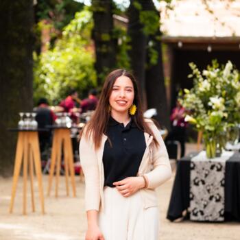 Niñera en El Monte: Ailyn Flores