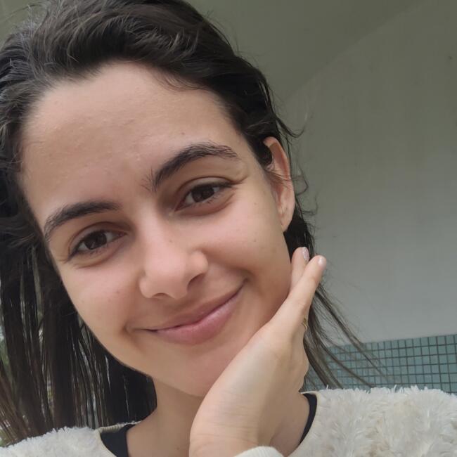Babysitter in Vitória: Isadora