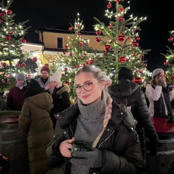 Babysitter Traiskirchen: Nina