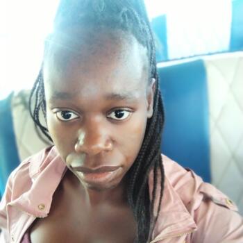 Babysitter Verulam: Zuzokuhle