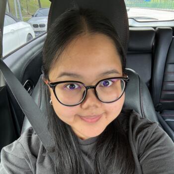 Babysitter in Singapore Island: Irish
