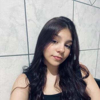 Babá em Ribeirão Preto: Giulia