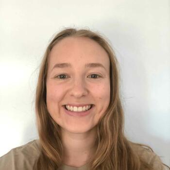 Babysitter in Tamworth: Hannah