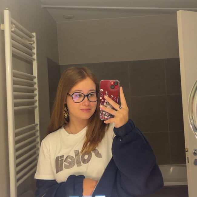 Babysitter in Croix: Line