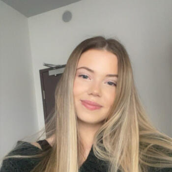 Babysitter Canberra: Charlotte