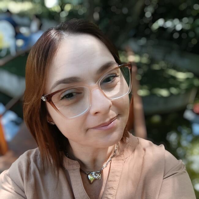 Babysitter in Londrina: Karla