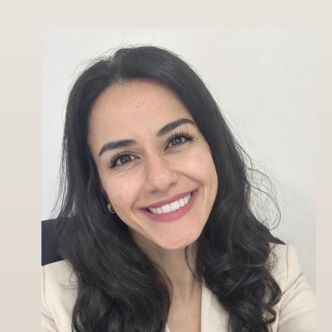 وظيفة جليسة أطفال في عمّان: Haya