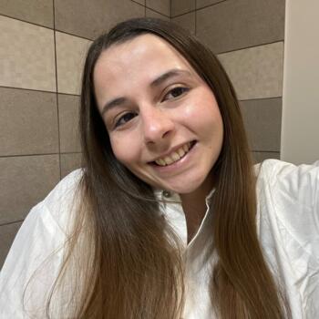 Babysitter Champigny-sur-Marne: Julie